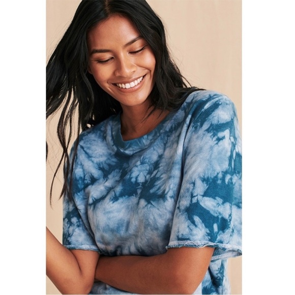 Faherty Go Easy Tee Blue Dye Short Sleeve - Picture 2 of 10